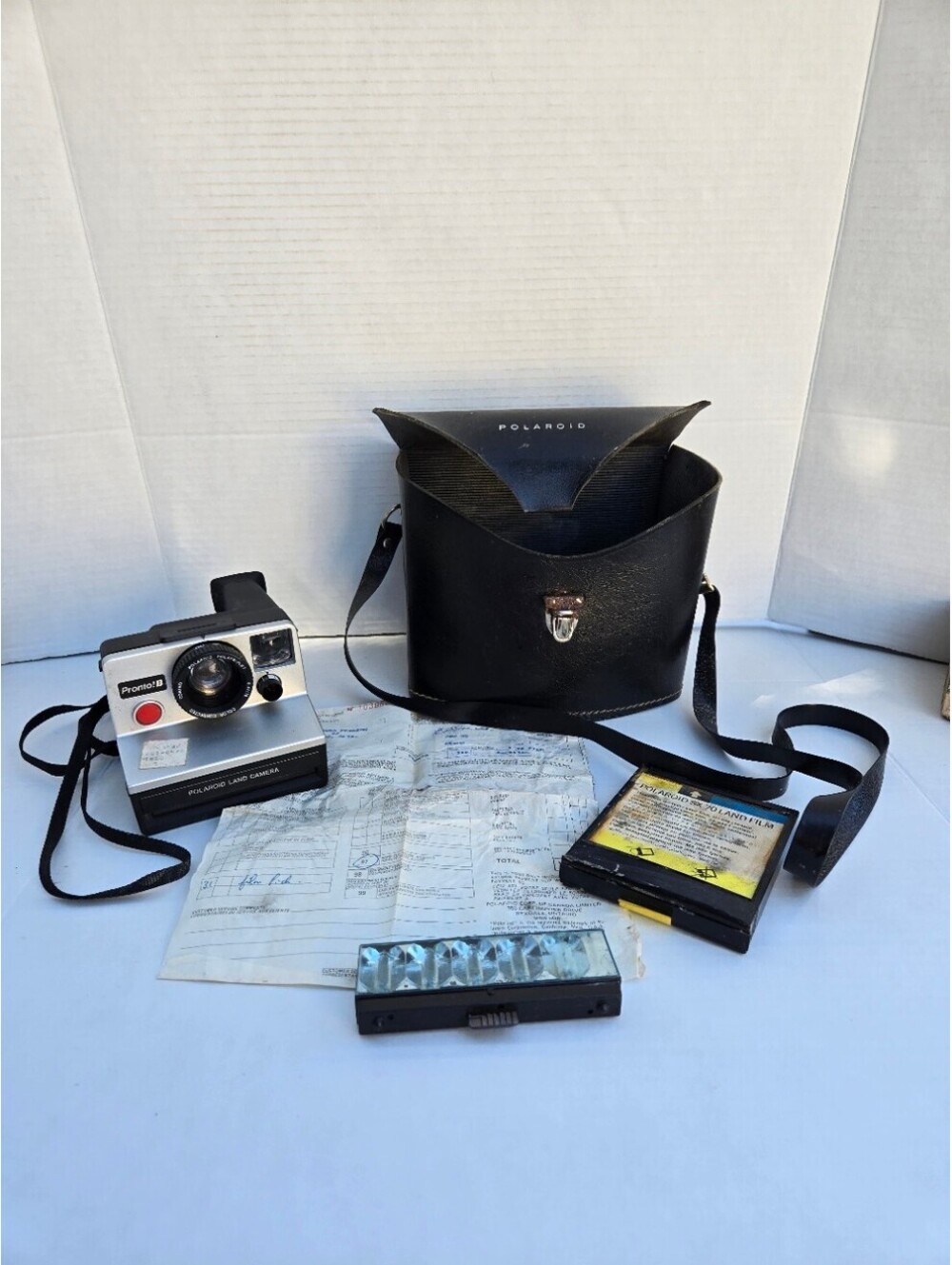 Vintage Polaroid Pronto! B SX-70 Instant Camera Case Flashbar Film Paperwork